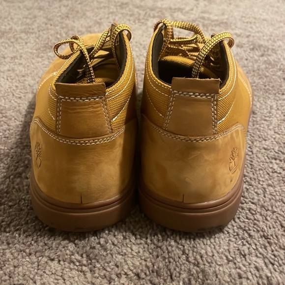 Timberland chukka boots size 11 in good condition